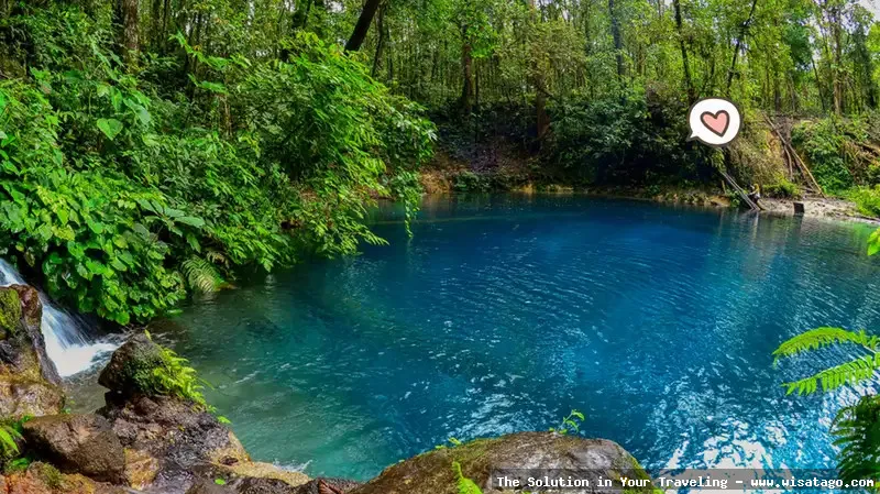 wisata Danau Kaco jernih memukau