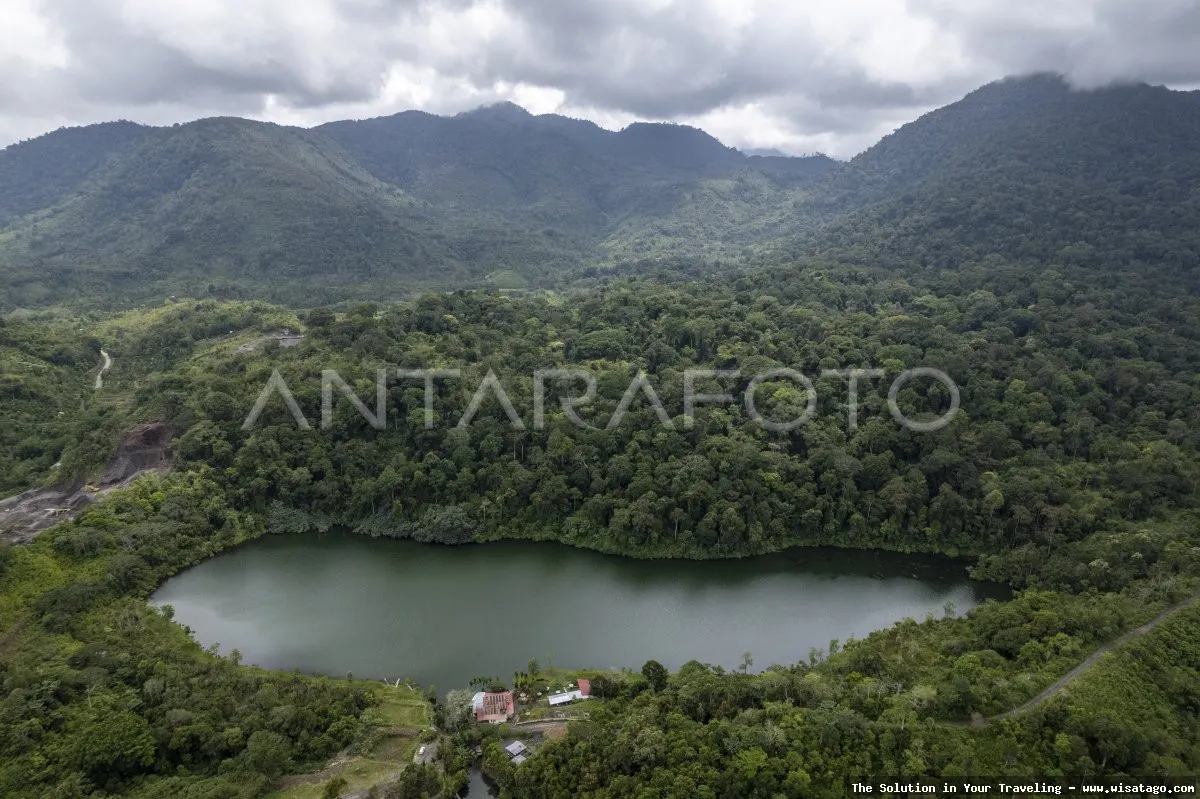 wisata Danau Lingkat nan memesona