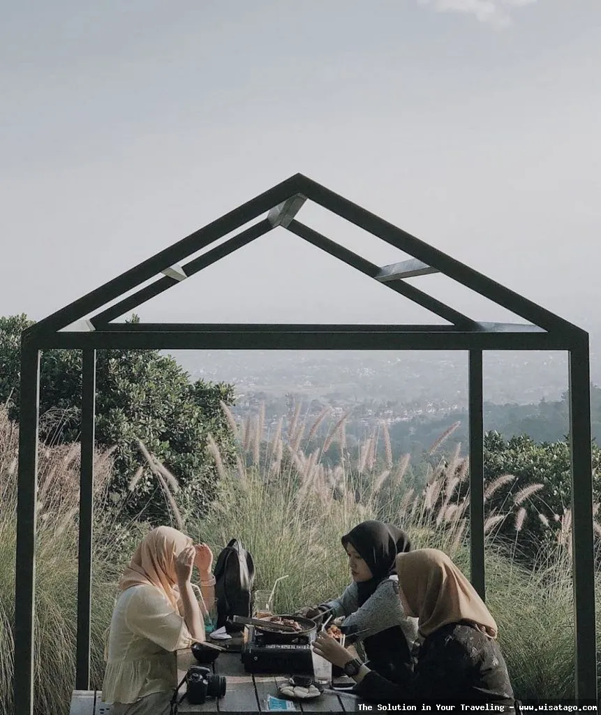 wisata Dari Utara Cafe yang asri