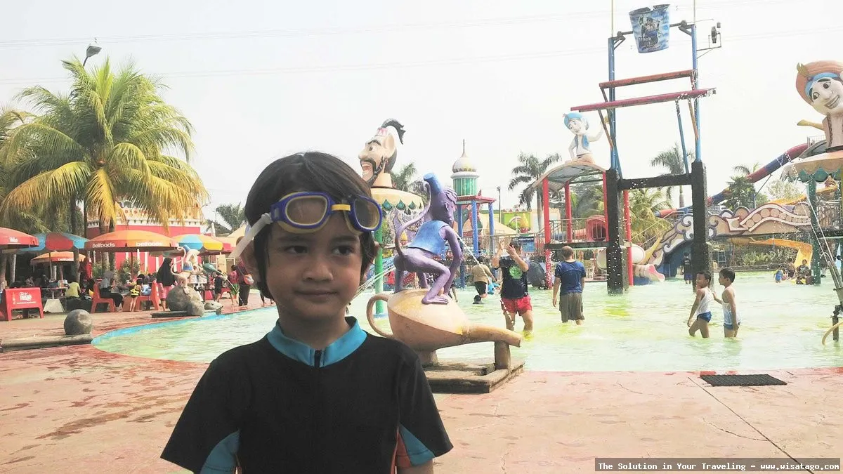 Wisata Depok Fantasy Waterpark yang seru