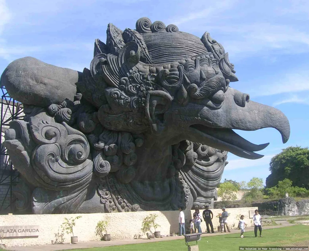 wisata Garuda Wisnu Kencana memukau