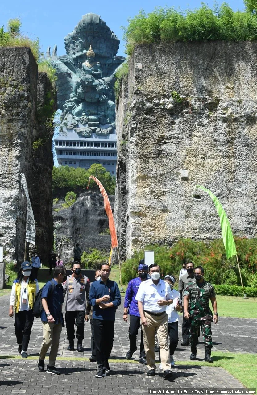 Wisata Garuda Wisnu Kencana megah memukau