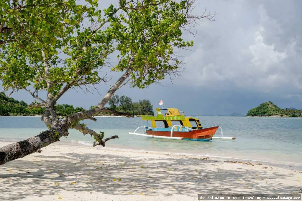 wisata Gili Sudak, pulau eksotis