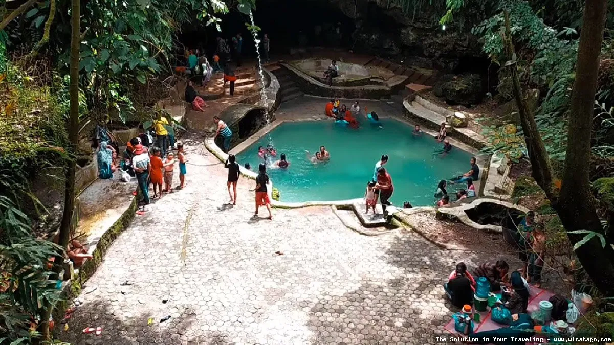 wisata Goa Bujang yang mempesona
