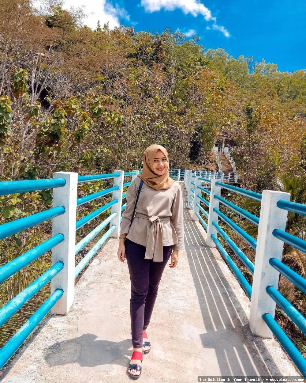 wisata Goa Gong Pacitan memesona wisatawan