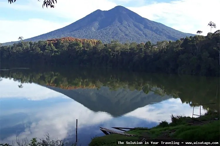Wisata Gunung Masurai: pemandangan alam indah
