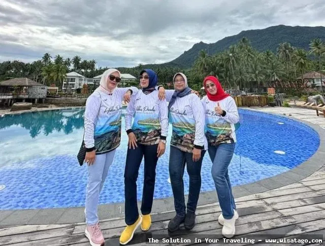 Wisata Gunung Ranai, pemandangan memukau