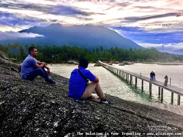 wisata Gunung Ranai: pemandangan alam indah