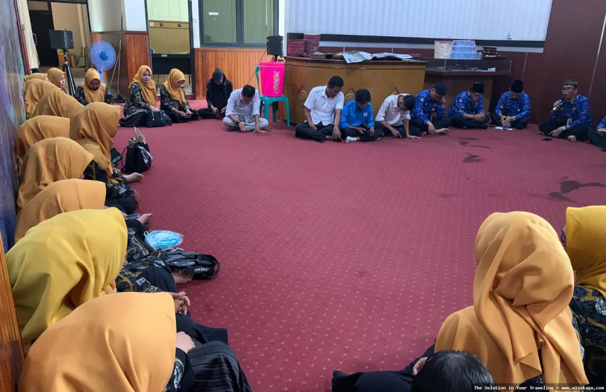 Wisata Jam Gento, spot foto menarik.