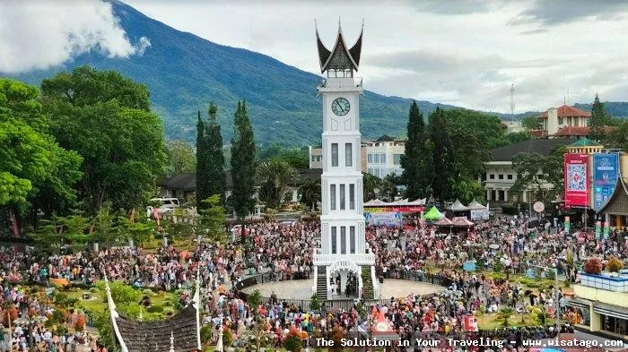 wisata Jam Gento, arsitektur unik.