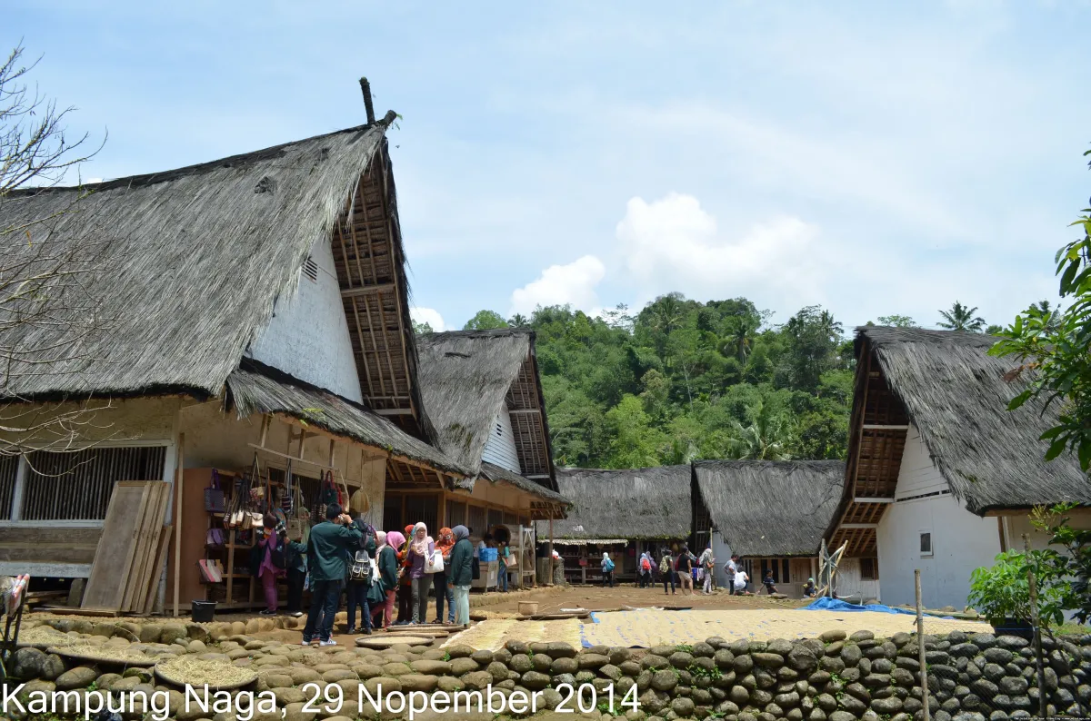 wisata Kampung Naga, budaya lestari