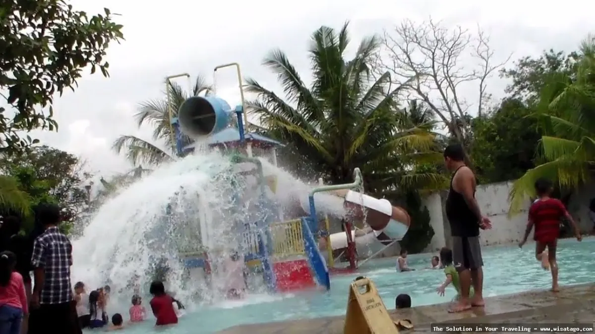 wisata Kampung Pelangi Waterpark ceria