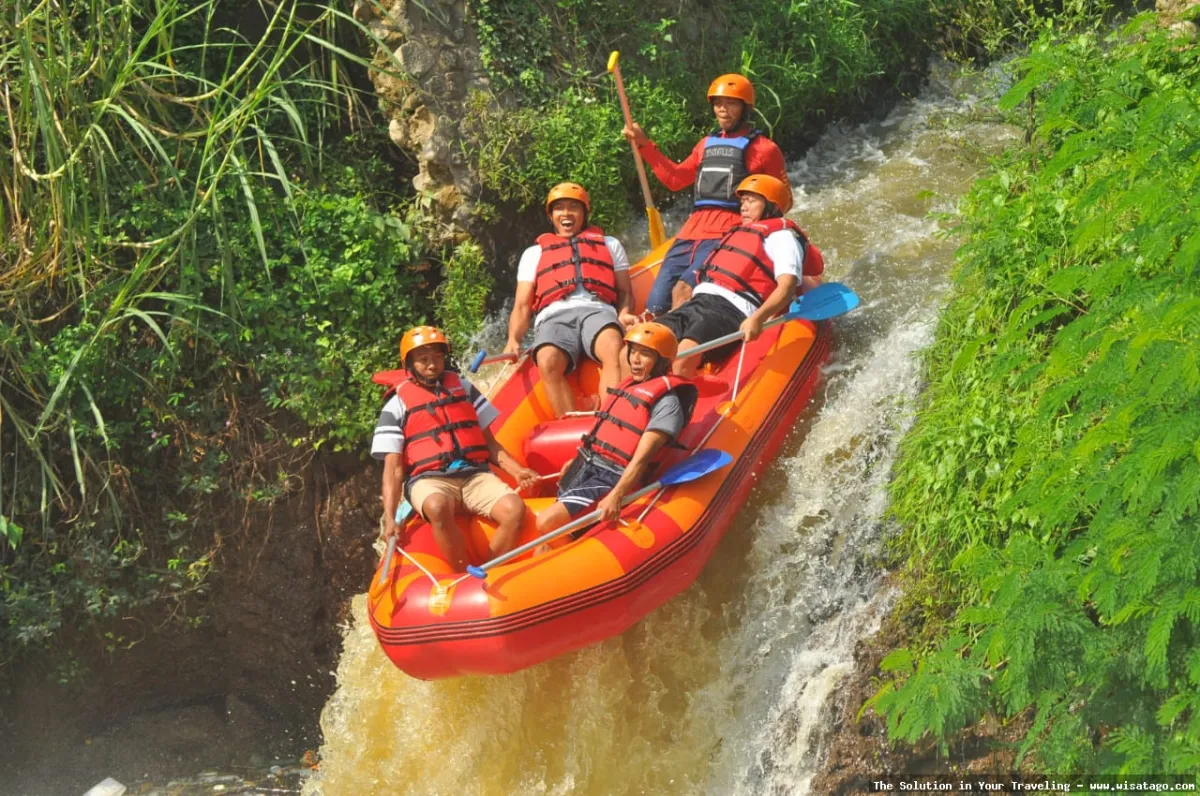 wisata Kasembon Rafting seru dan menantang
