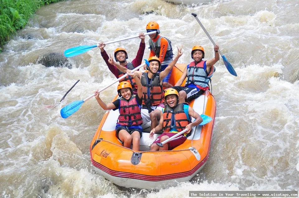 Wisata Kasembon Rafting seru dan menantang