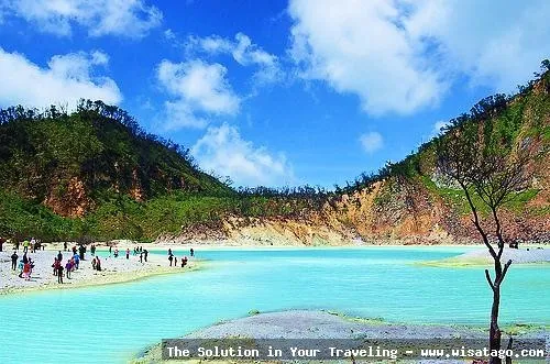 Wisata Kawah Putih Ciwidey yang mempesona