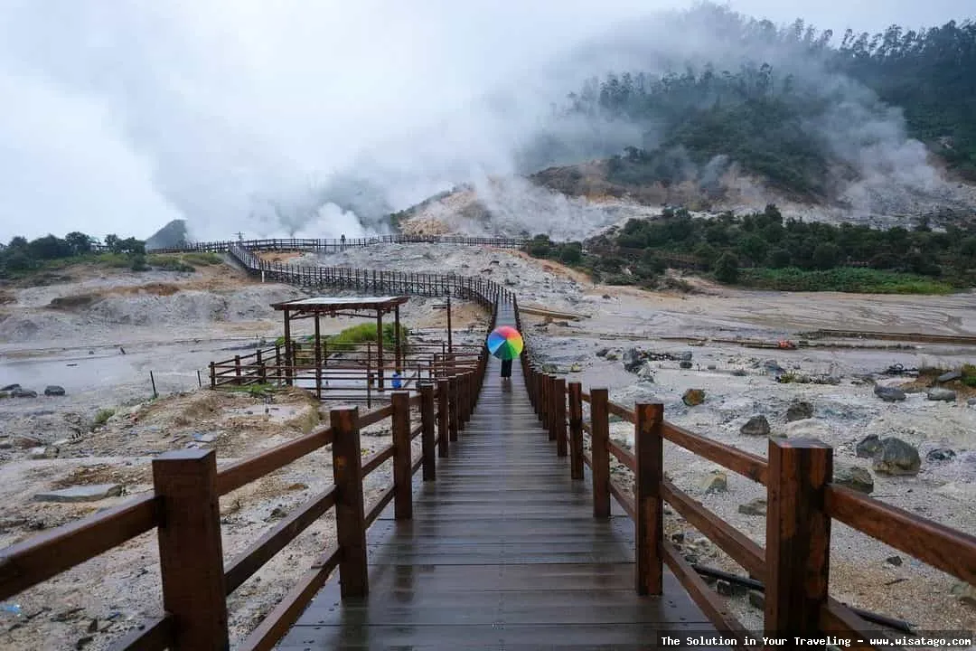 wisata Kawah Sikidang yang memukau