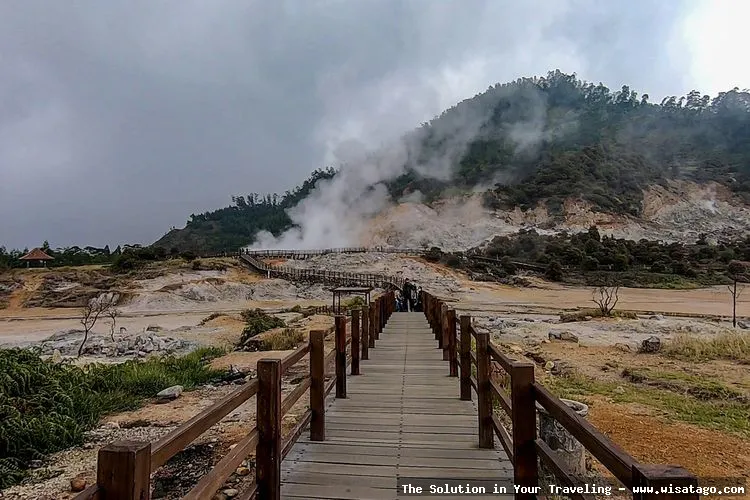 wisata Kawah Sikidang yang menawan