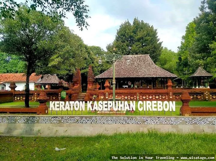 Wisata Keraton Kasepuhan Cirebon yang megah