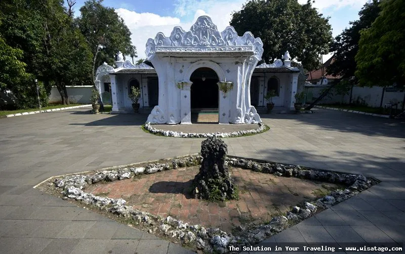 Wisata Keraton Kasepuhan Cirebon yang megah