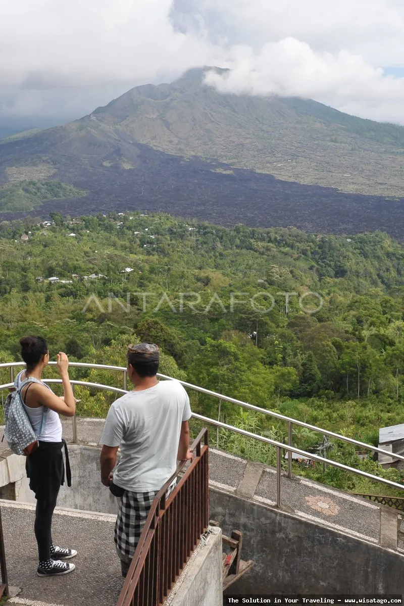 Wisata Kintamani: pemandangan danau Batur indah