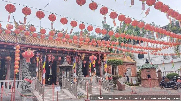 Wisata Klenteng Kim Hin Kiong, megah dan indah