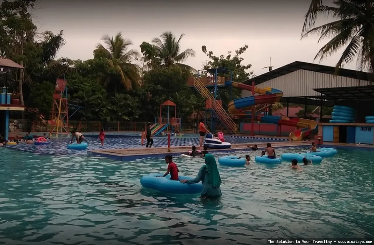wisata Kolam Renang Pasir Putih memukau