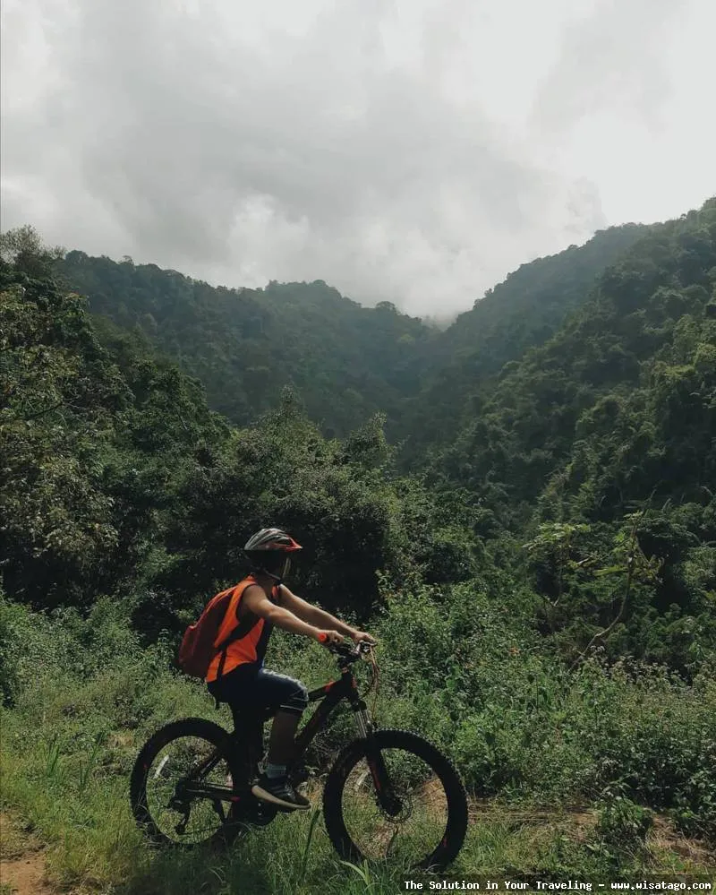 Wisata Lembah Cilengkrang yang menawan