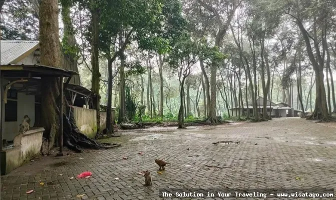 wisata Makam Keramat Siantan yang sakral