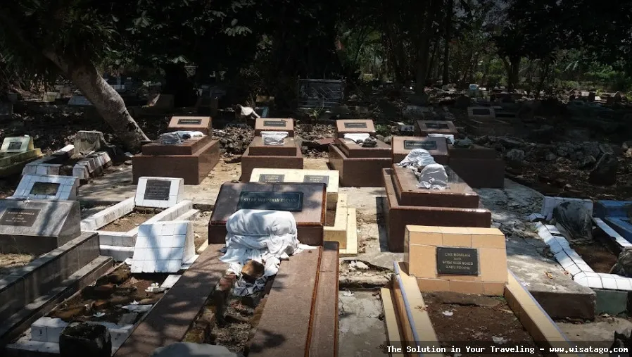 Wisata Makam Keramat Siantan yang sakral