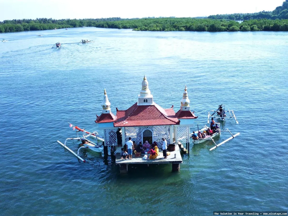 Wisata Makam Keramat Siantan yang sakral