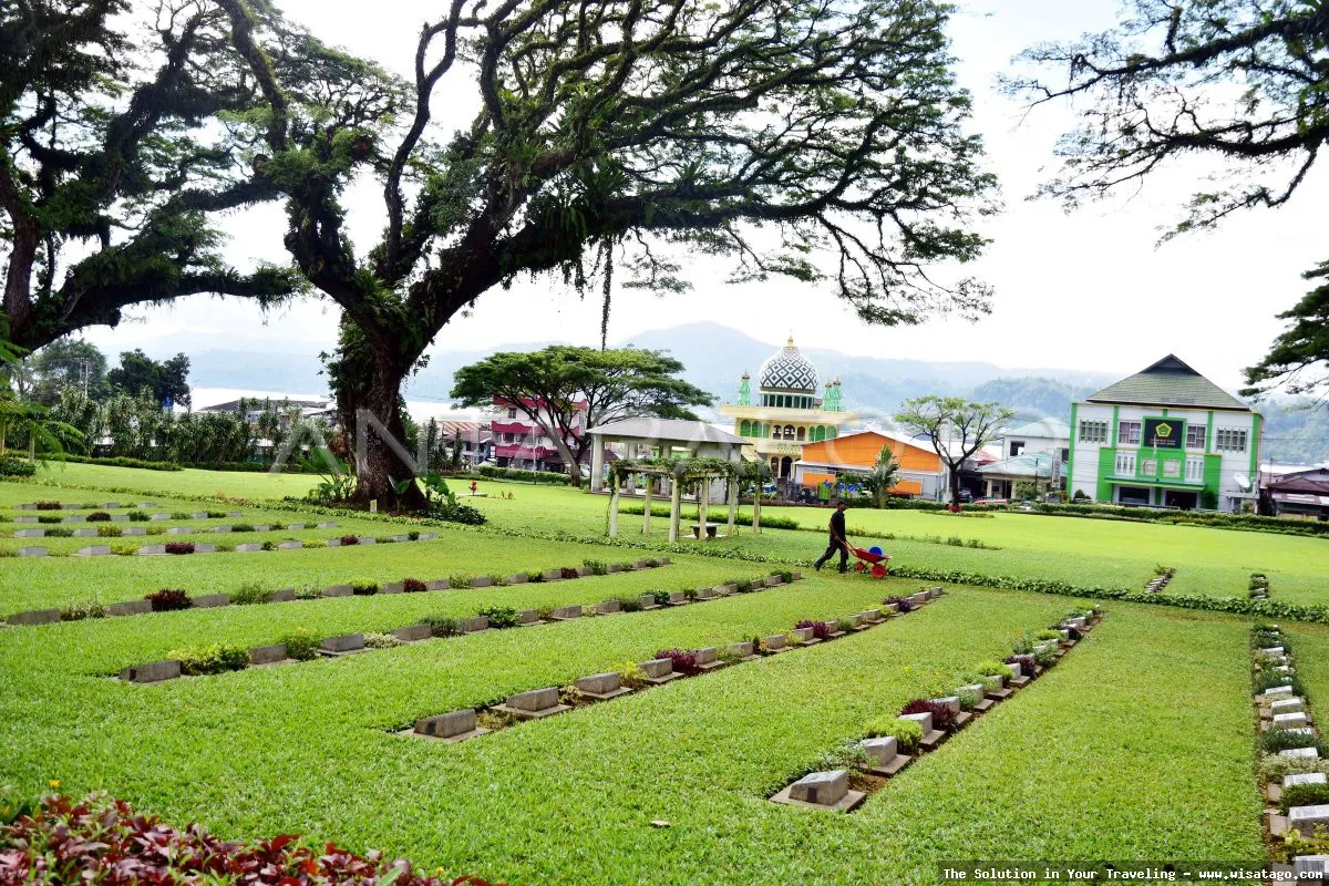 wisata Makam Merah, ziarah budaya