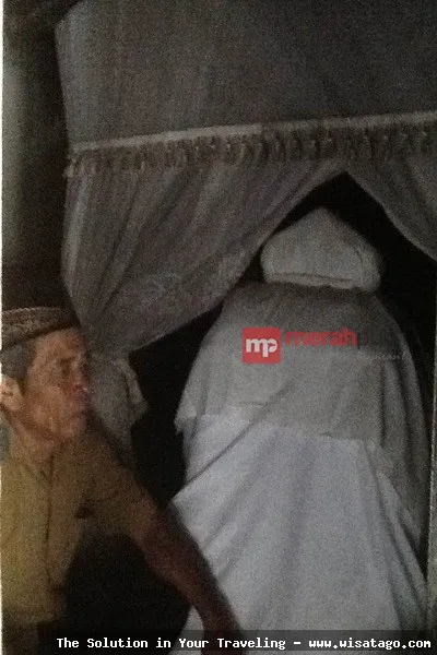Wisata Makam Sunan Geseng yang sakral