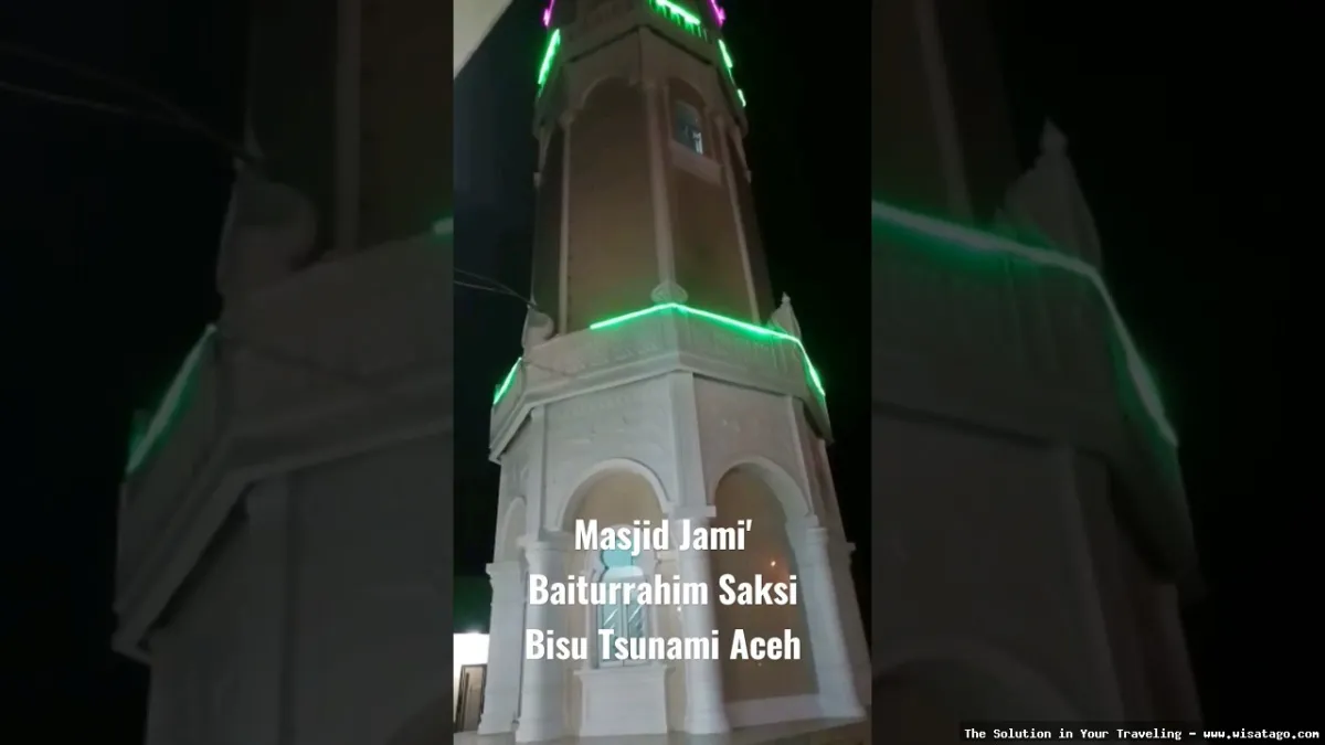 Wisata Masjid Jami Baiturrahim yang indah