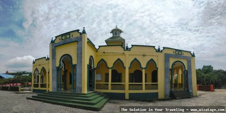 Wisata Masjid Raya Al Mubaraq indah