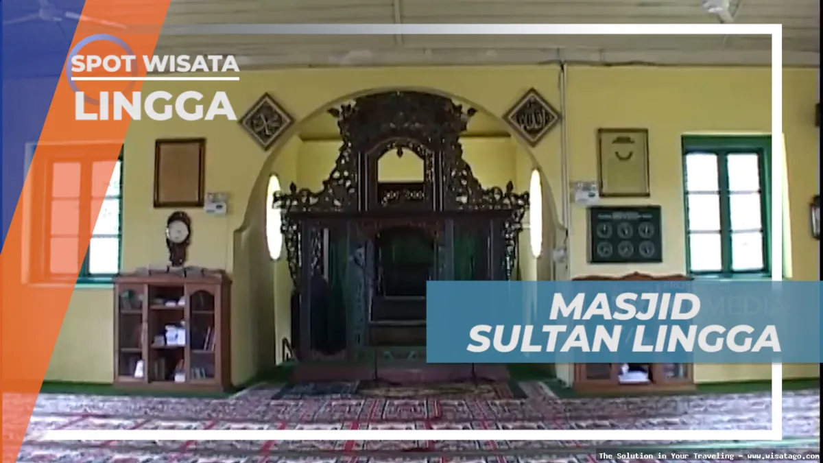 Wisata Masjid Sultan Lingga yang megah