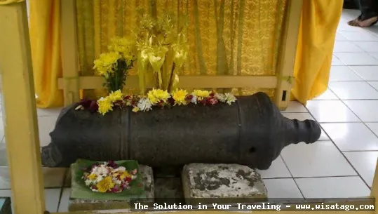 wisata Meriam Tegak yang bersejarah