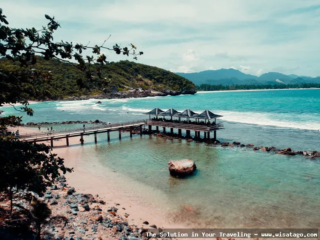 wisata Momong Lampuuk, pantai indah Aceh