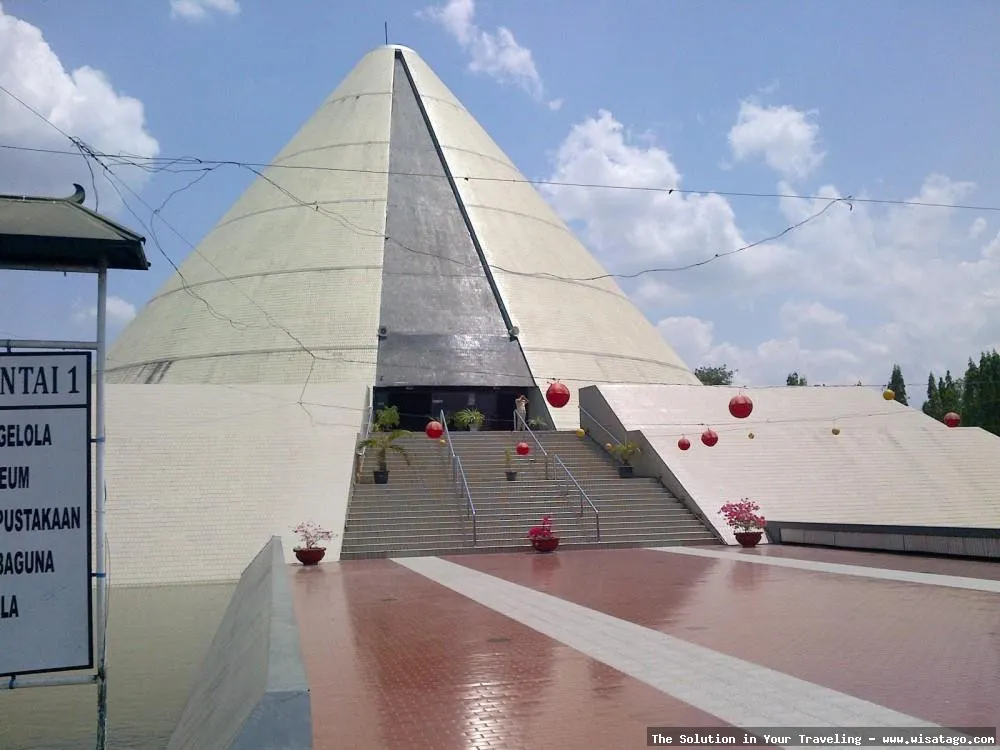 Wisata Monumen Peta, napak tilas sejarah