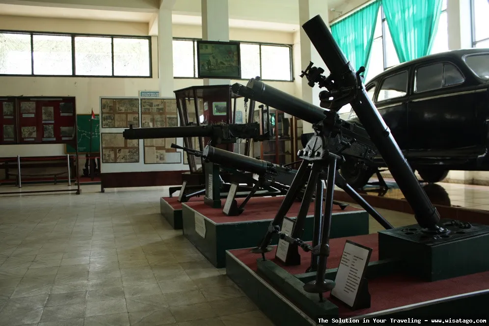 wisata Museum Brawijaya, koleksi alutsista