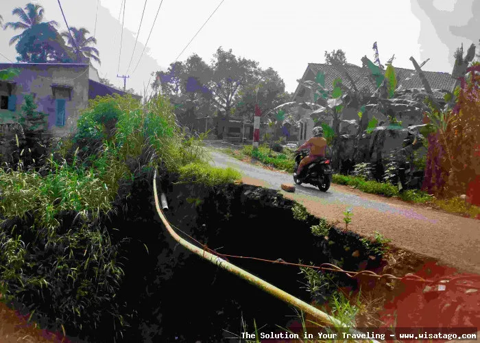 wisata Pantai Batu Berlubang nan eksotis