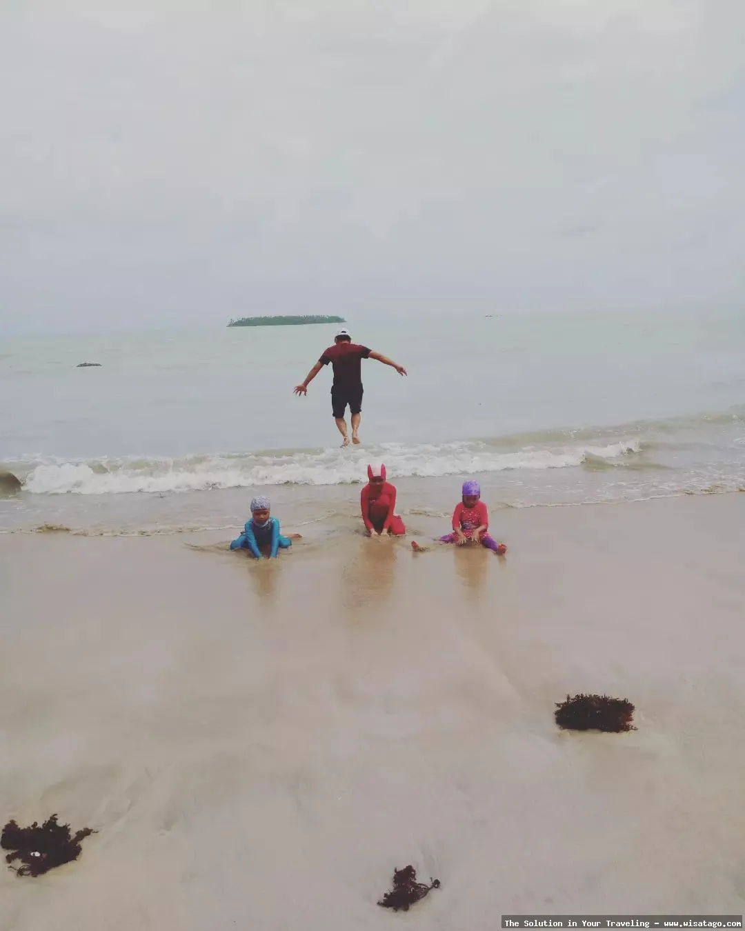 wisata Pantai Batu Kasah nan indah