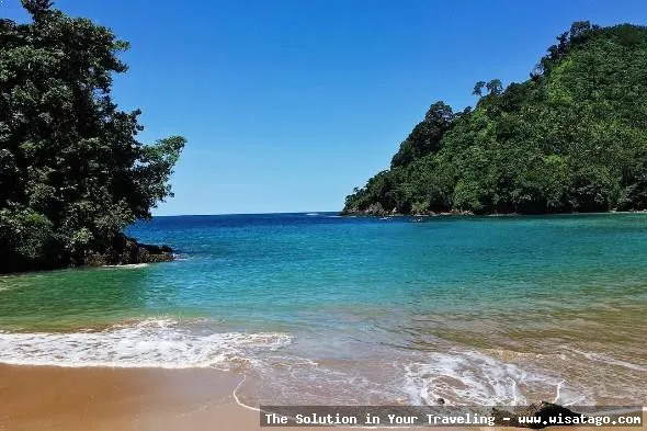 Wisata Pantai Bolu Bolu yang indah