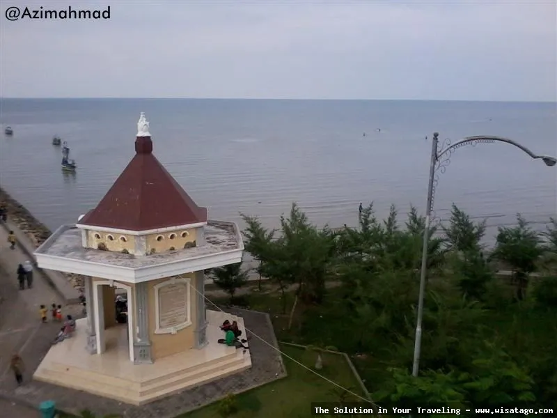 Wisata Pantai Boom indah mempesona