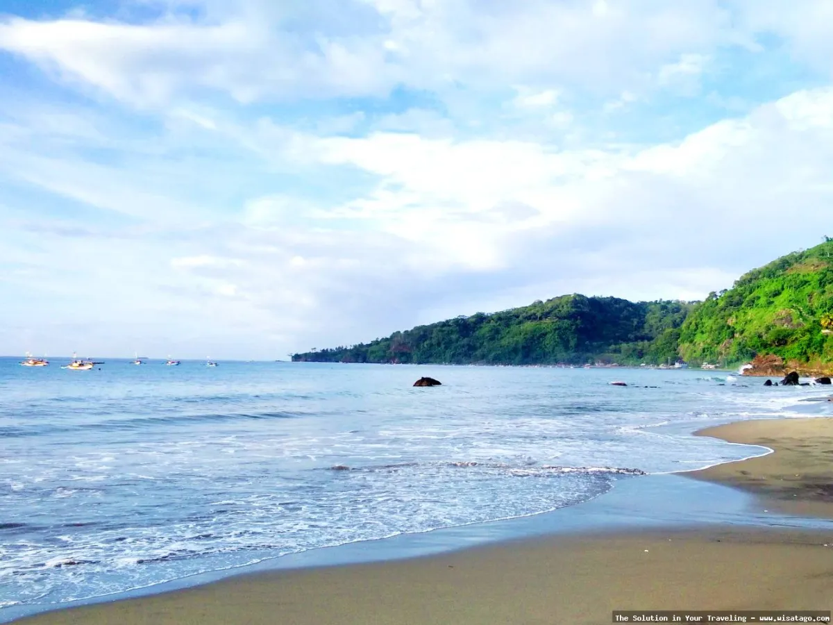Wisata Pantai Cibangban, pemandangan indah.