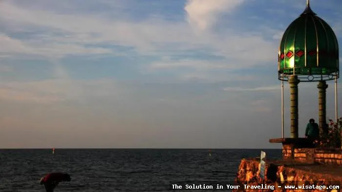 Wisata Pantai Delegan: Tips, Harga Tiket, Kuliner, Lokasi, Fasilitas dan Spot