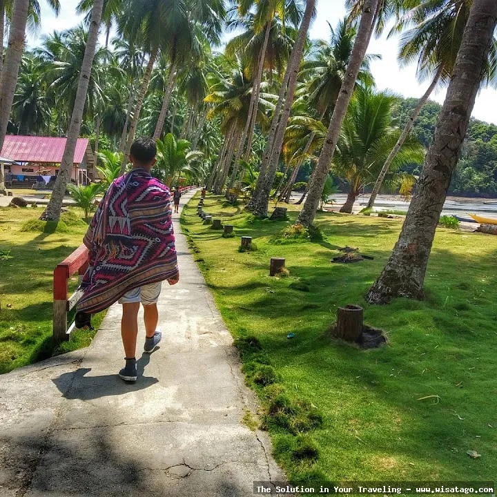 wisata Pantai Desa Setenger yang indah