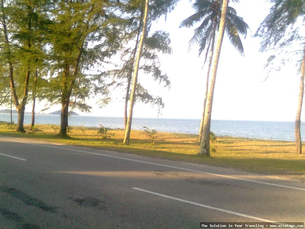 Wisata Pantai Dungun yang mempesona.