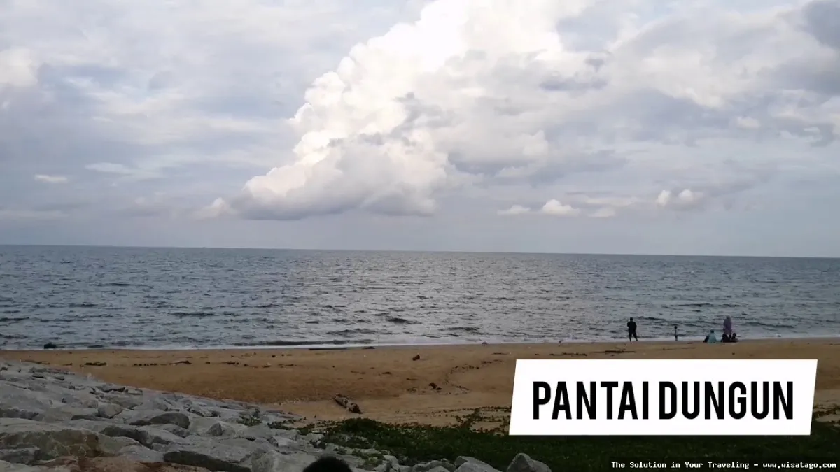 wisata Pantai Dungun yang mempesona