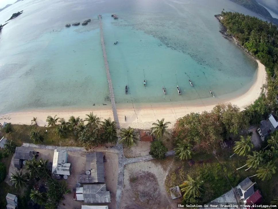 Wisata Pantai Kusik yang mempesona.