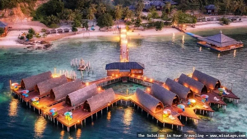 Wisata Pantai Lampon yang mempesona.